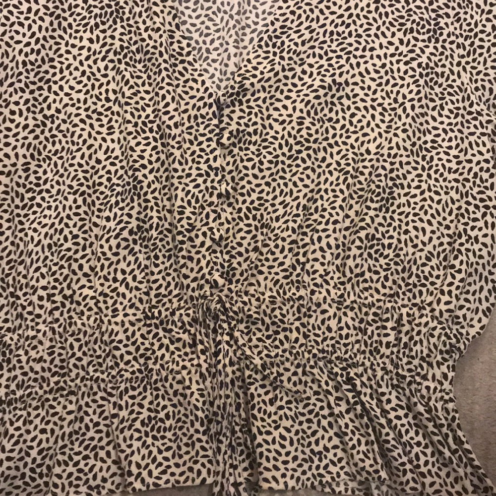 Patterned Top - Picture 2 of 2